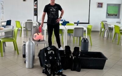 Profesionalni ronilac Nikola Lalić razveselio je naše učenike