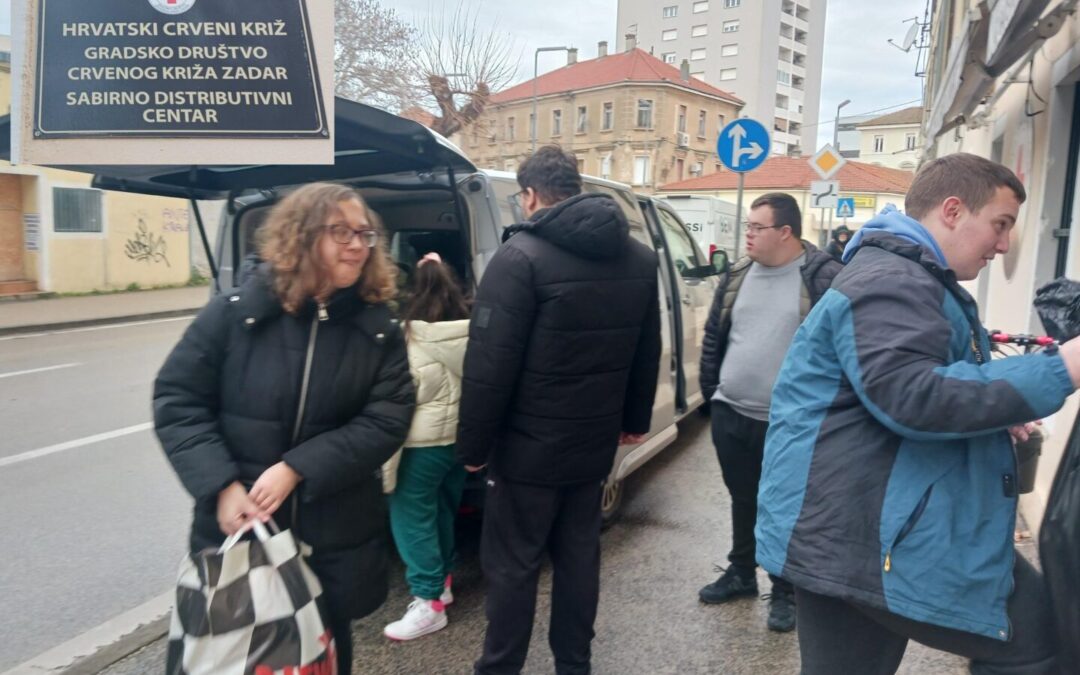 Božićni sajam – humanitarni projekt naše škole